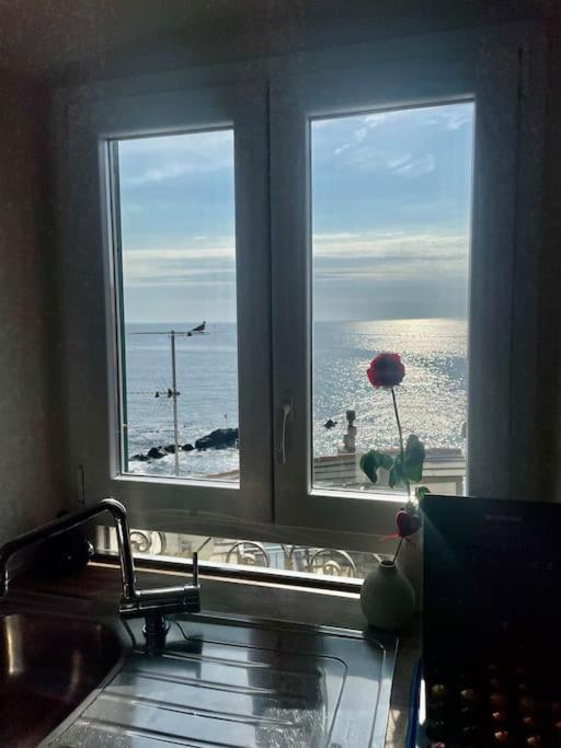 شقة Moonlight In Boccadasse جنوة المظهر الخارجي الصورة