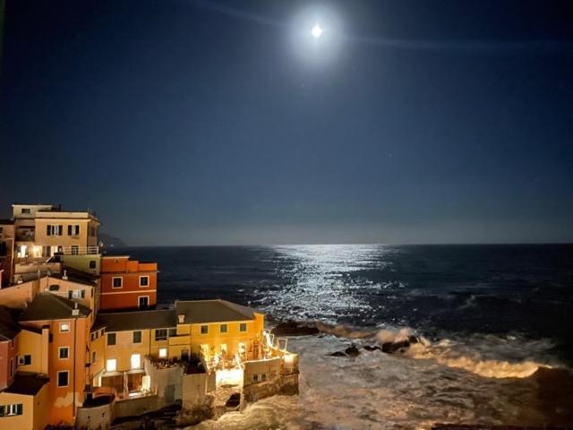 شقة Moonlight In Boccadasse جنوة المظهر الخارجي الصورة